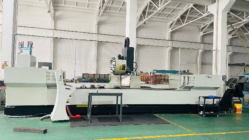 BT50主轴高速加工中心：刀具选择与加工能力解析